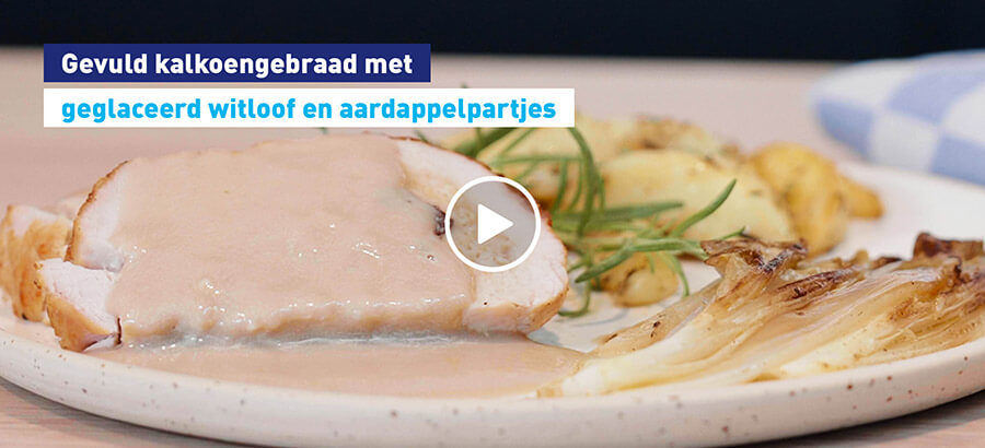 Gevuld kalkoengebraad met geglaceerd witloof en aardappelpartjes